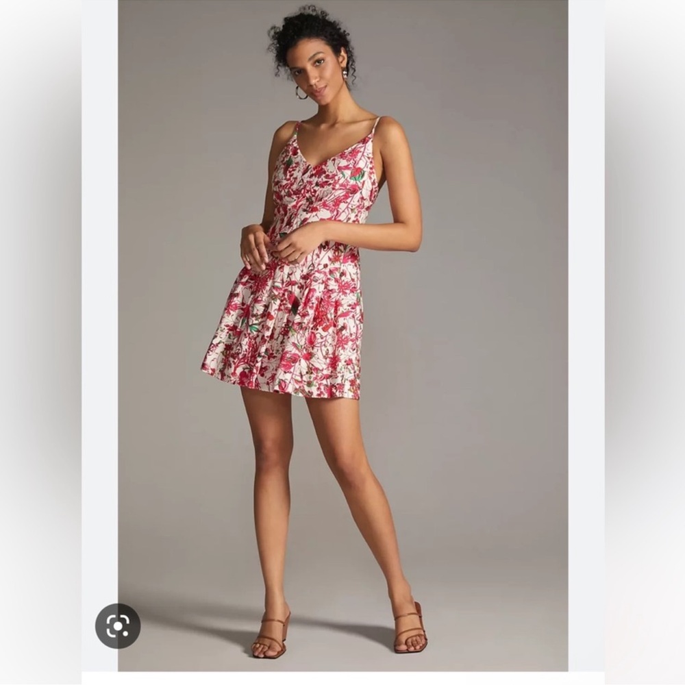 NWT 8 Pink Floral on White Pleated Mini Summer Dress